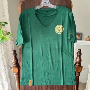 New Jager jagermeister women’s medium bartender shirt green gold